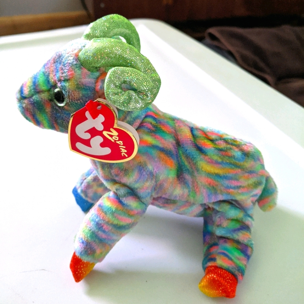 NWT TY Beanie Baby GOAT Zodiac Collection